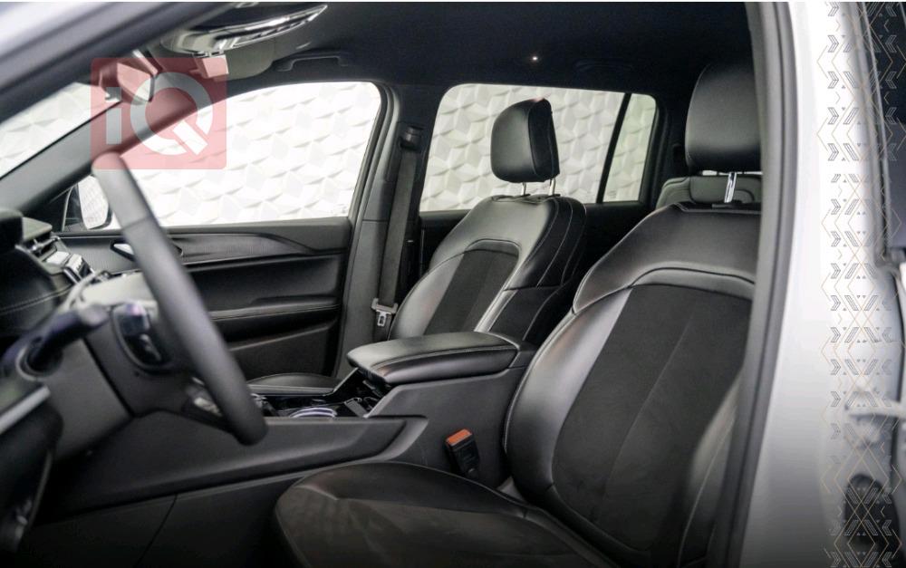Jeep Grand Cherokee L